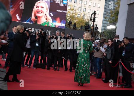 London, Großbritannien. Oktober 2021. Kirsten Dunst nimmt an der britischen Premiere „The Power of the Dog“ während des 65. BFI (British Film Institute) London Film Festival in der Royal Festival Hall Teil. (Foto von Loredana Sangiuliano/SOPA Images/Sipa USA) Quelle: SIPA USA/Alamy Live News Stockfoto