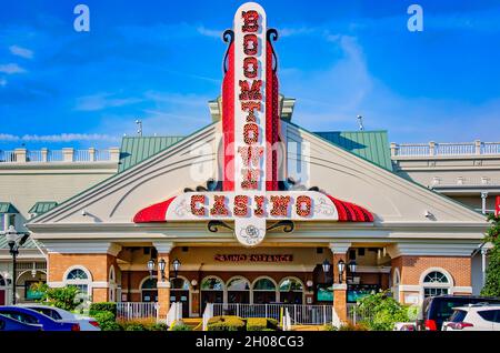 Das Boomtown Casino ist am 9. Oktober 2021 in Biloxi, Mississippi, abgebildet. Boomtown Biloxi in Back Bay Biloxi gehört Penn National Gaming. Stockfoto