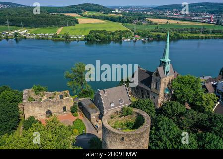 '23.07.2021, Deutschland, Nordrhein-Westfalen, Wetter an der Ruhr - Stadtansicht Wetter an der Ruhr mit Schloss Wetter am Harkortsee. 00X210723D040CER Stockfoto