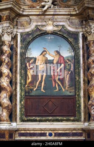 St. Gervasio und St. Protasio Kathedrale , die Taufe Christi, Maler Pietro Vannucci bekannt als Il Perugino, Citta' della Pieve, Umbrien, Italien, Euro Stockfoto