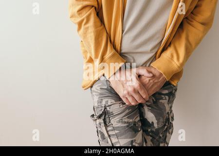 Prostatitis, schmerzende Schmerzen im Unterbauch Symptome für Erwachsene männliche Person Stockfoto