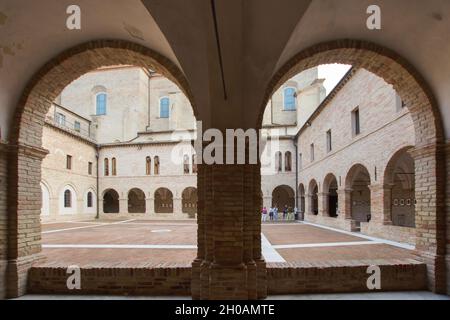 Kloster des heiligen Franziskus, Osimo, Marken, Italien, Europa Stockfoto