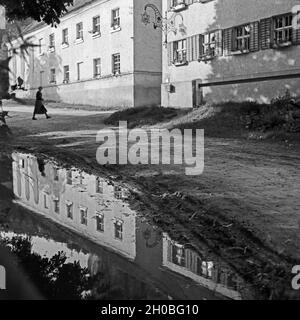 Wirtshaus und Hausbrauerei Riemhofer in Riedenburg im Altmühltal, Deutschland 1930er Jahre. Riemhofer's Inn mit eigener Brauerei in Riedenburg im Altmühltal, Deutschland 1930. Stockfoto