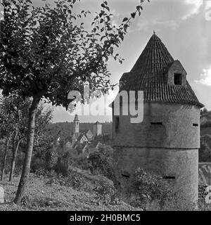 Der Ringmauerturm in Horb am Neckar, Schwarzwald, Deutschland 1930er Jahre. Watch out von einer Ringmauer in Horb am Neckar, Schwarzwald, Deutschland 1930. Stockfoto