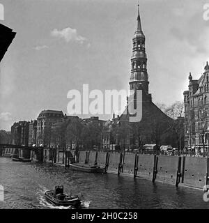 St. Katharinen Kirche in Hamburg, Deutschland 1930er Jahre. Die Kirche St. Katharina in Hamburg, Deutschland 1930. Stockfoto