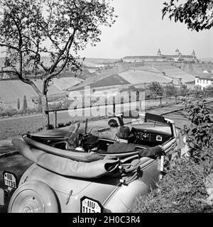 Blick auf die Festung Marienberg in Würzburg, Deutschland, 1930er Jahre. Blick auf die Festung Marienberg in Würzburg, Deutschland 1930. Stockfoto