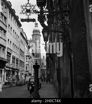 Die Thomaskirche in Leipzig, Deutschland 1930er Jahre. Die St. Thomas Kirche in Leipzig, Deutschland 1930. Stockfoto