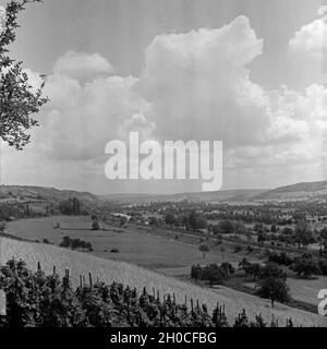 Im Nahetal bei Bad Münster am Stein, Deutschland 1930er Jahre. Im Tal der nahe bei der Stadt Bad Münster am Stein, Deutschland 1930er Jahre. Stockfoto