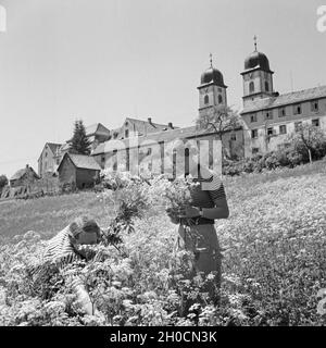 Kirche in St. Märgen Im Schwarzwald, Deutschland, 1930er Jahre. Kirche von St. Maergen im Schwarzwald, Deutschland der 1930er Jahre. Stockfoto