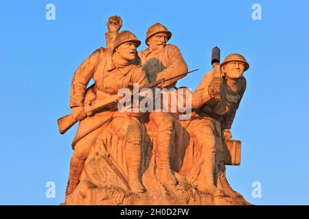 Das Ferme de Navarin Denkmal und Beinhaus (Le Monument aux morts des Armees de Champagne) im Ersten Weltkrieg in Souain-Perthes-les-Hurlus (Marne), Frankreich Stockfoto