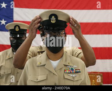 NAVSUP FLC Jacksonville FY21 CPO Pinning Ceremony Stockfoto