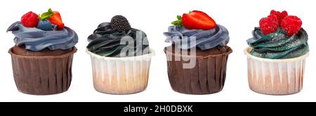 Gruppe von Cupcakes mit farbigen Belag isoliert auf weißem Hintergrund Stockfoto