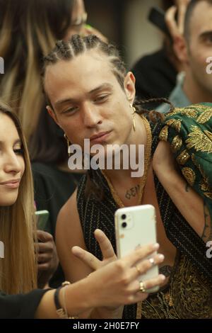 Irama bei der Etro Fashion Show während der Mailänder Fashion Week - Frühjahr / Sommer 2022 am 23. September 2021 in Mailand, Italien. Stockfoto