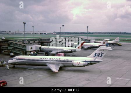 Ein SAS McDonnell Douglas DC-9 am Flughafen Heathrow im Jahr 1969 Stockfoto