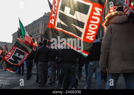 Rom, Italien, 01/12/2006: Studentendemonstration organisiert von Forza Nuova. ©Andrea Sabbadini Stockfoto