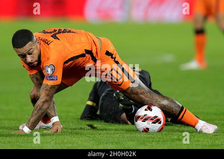 ROTTERDAM, NIEDERLANDE - 11. OKTOBER: Memphis Depay of the Netherlands während des FIFA WM-Qualifikationsspiel 2022 zwischen den Niederlanden und Gibraltar im Stadion Feijenoord am 11. Oktober 2021 in Rotterdam, Niederlande (Foto: Peter Lous/Orange Picters) Stockfoto
