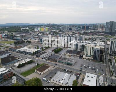 Luftaufnahme der Skyline von Nashville, Tennessee, USA. Oktober 2021 Stockfoto