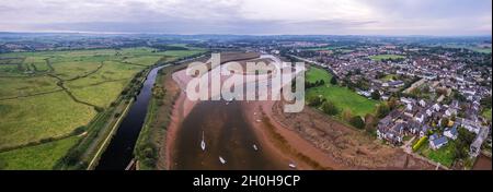 Panorama von River exe in Topsham und Exeter von einer Drohne, Devon, England Stockfoto