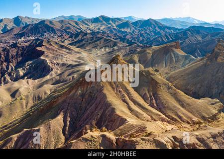 Luftaufnahme von Shahr-e Zuhak. Die rote Stadt, Bamyan, Afghanistan Stockfoto