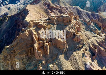 Luftaufnahme von Shahr-e Zuhak. Die rote Stadt, Bamyan, Afghanistan Stockfoto