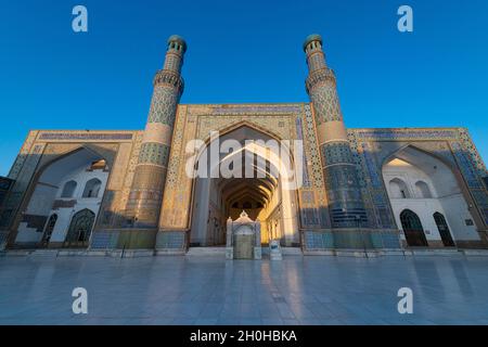 Sonnenaufgang über der Großen Moschee von Herat, Afghanistan Stockfoto