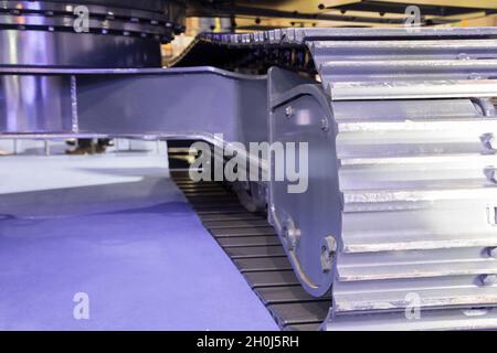 Detail Bagger Gleispolster für schwere Arbeit; Bau industriellen Hintergrund Stockfoto