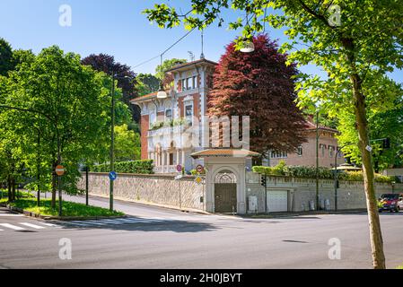 Turin, Italien. Mai 2021. Blick auf historische Gebäude im Corso Monalieri. Stockfoto