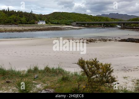 MORAR-MÜNDUNG, SCHOTTISCHE HIGHLANDS/Großbritannien - MAI 19 : Blick auf die Mündung der Morar Bay im West Highlands von Schottland am 19. Mai 2011 Stockfoto