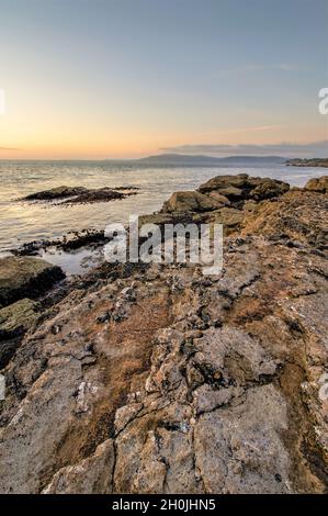 Antrim Coast Road in Nordirland in der Nähe des berühmten Giants Causeway am Garron Point außerhalb von Carnlough Stockfoto