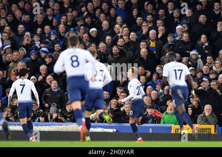 DELE Alli feiert das zweite Tor seines Spielers Stockfoto