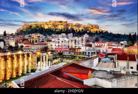 Athen - Panoramablick auf Monastiraki Platz und die Akropolis, Griechenland Stockfoto