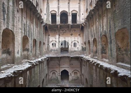Die Neemrana Baori in Neemrana, Indien. Stockfoto