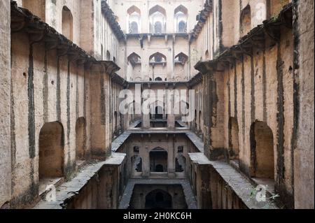 Die Neemrana Baori in Neemrana, Indien. Stockfoto