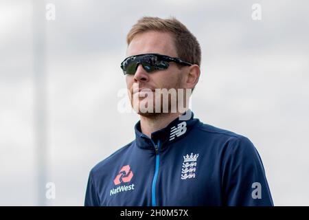 Englands Kapitän Eoin Morgan während der dritten Royal London One Day International im Headingley Carnegie Stadium, Leeds Stockfoto