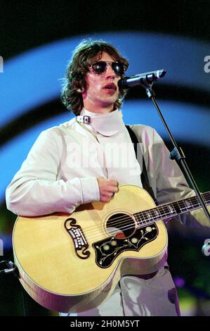 Verona Italien 09/20/2002, Arena : Richard Ashcroft im Konzert während der musikalischen Veranstaltung „Festivalbar 2000“ Stockfoto