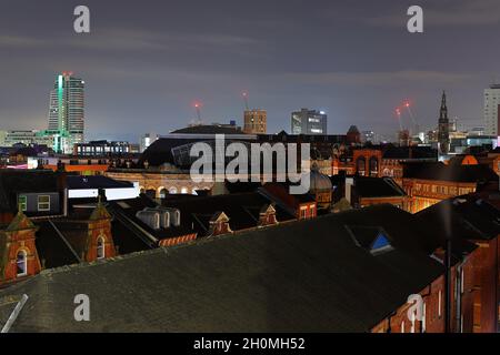 Blick über die Dächer im Stadtzentrum von Leeds Stockfoto