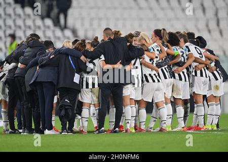 Turin, Italien. Oktober 2021. Juventus nach der UEFA Womens Champions League Gruppenphase 2 Fußballspiel zwischen Juventus und Chelsea im Allianz Stadium in Turin, Italien Quelle: SPP Sport Press Foto. /Alamy Live News Stockfoto
