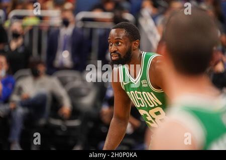 Orlando, Florida, USA, 13. Oktober 2021, Theo Pinson von Boston Celtics während der zweiten Spielhälfte im Amway Center. (Foto: Marty Jean-Louis) Stockfoto