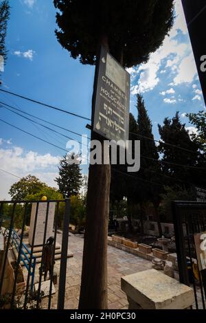 jerusalem-israel. 13-10-2021. Der Eingang zum berühmten Holocaust-Gedenkmuseum - "Holocaust-Keller" in der Altstadt von Jerusalem Stockfoto