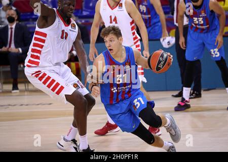 Barcelona, Spanien. Oktober 2021. 13. Oktober 2021, Barcelona, Katalonien, Spanien: Rokas Jokubaitis während des Basketballspiels in der Woche 3 der Euroleague zwischen FC Barcelona und Olympiakos spielte im Palau Blaugrana. Foto JGS/Cordon Press Credit: CORDON PRESS/Alamy Live News Stockfoto