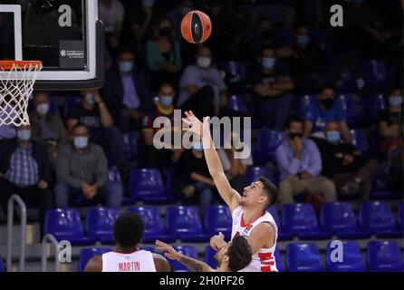 Barcelona, Spanien. Oktober 2021. 13. Oktober 2021, Barcelona, Katalonien, Spanien: Kostas Sloukas während des Basketballspiels, das der Woche 3 der Euroleague entspricht, zwischen dem FC Barcelona und Olympiakos, spielte im Palau Blaugrana. Foto JGS/Cordon Press Credit: CORDON PRESS/Alamy Live News Stockfoto