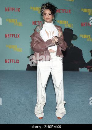 Los Angeles, USA. Oktober 2021. Kehlani kommt bei THE HARDER THEY FALL Los Angeles Special Screening an, das am Mittwoch, dem 13. Oktober 2021, im Schrein in Los Angeles, CA, stattfand. (Foto: Sthanlee B. Mirador/Sipa USA) Quelle: SIPA USA/Alamy Live News Stockfoto