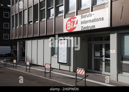 GELSENKIRCHEN, 17. SEPTEMBER 2020: Berufs-Informations Zentrum Gelsenkirchen, Deutschland. Gelsenkirchen ist die 1 Stockfoto