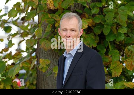 Cheltenham Literature Festival, Cheltenham, Vereinigtes Königreich - Donnerstag, 14. Oktober 2021 - Tim Bale, Professor für Politik an der Queen Mary University London in Cheltenham - Foto Steven May / Alamy Live News Stockfoto