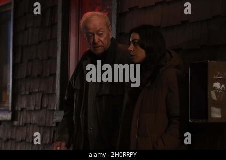 BESTSELLER (2021) MICHAEL CAINE AUBREY PLAZA LINA ROESSLER (DIR) SCREEN MEDIA FILMS/MOVIESTORE COLLECTION LTD Stockfoto