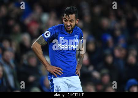 Evertons Theo Walcott reagiert auf eine Herausforderung Stockfoto