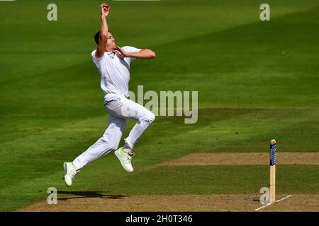 Südafrikas Morne Morkel bowls beim vierten investierten Test Match zwischen England und Südafrika auf dem Old Trafford Cricket Ground, Manchester. Stockfoto