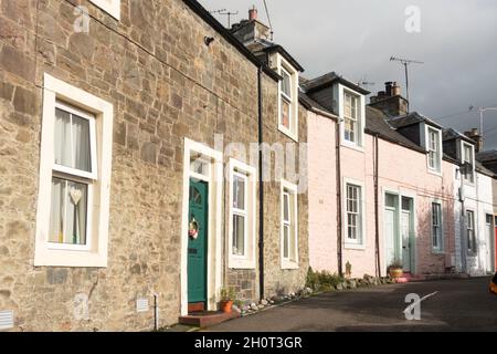 Eine Reihe von Steinhäusern in Moffat, Dumfriesshire, Schottland, Großbritannien Stockfoto