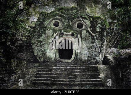 Heiliges Holz, Park der Monster in Bomarzo, italien - Monster Stockfoto