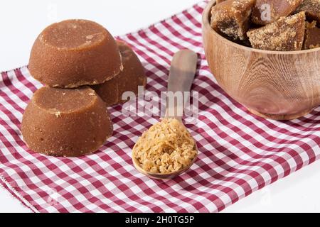 Panaela - Zuckerrohr harte Melasse oder Jagery und Zucker Stockfoto